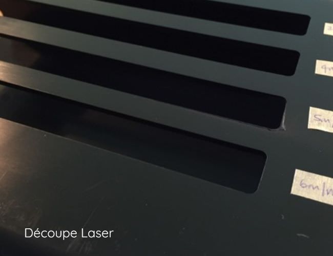 Image de Machine d’usinage, découpe de thermoplastiques