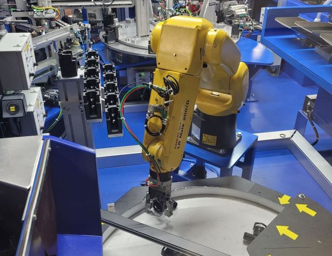 Image de Machine de finition de quick connecteurs